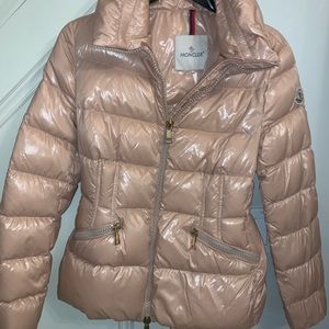 Likenew Moncler Daphne In Rose Pink 